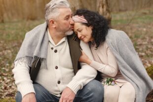 Discovering the Wonder of Vintage Love: The Treasure of Married Life in the Later Years 2