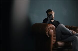 Stress Eating: Why We Do It and How We Can Stop 1