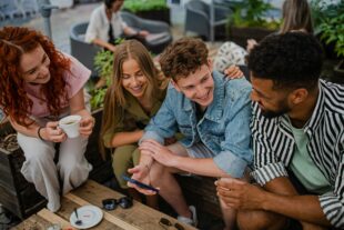 Helping a Loved One with Extreme Social Anxiety 2