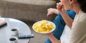 Stress Eating: What Causes It and How to Overcome It 1