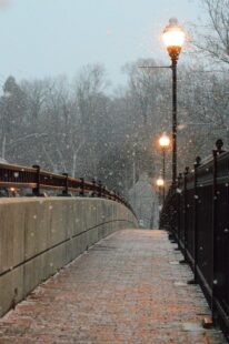 Understanding Seasonal Depression in Men Through Faith and Awareness 1